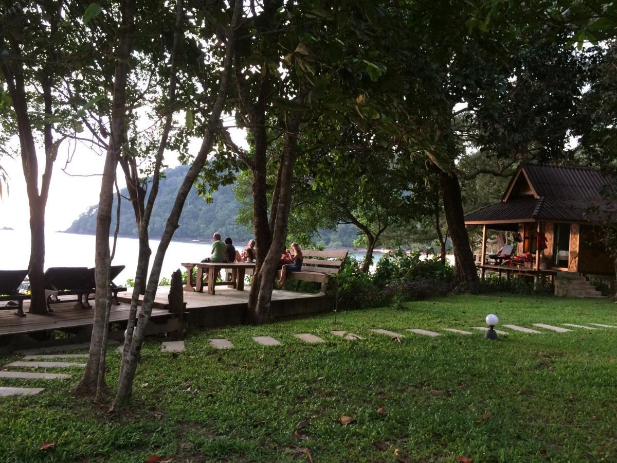 Starlight Beach Resort Koh Phayam Εξωτερικό φωτογραφία